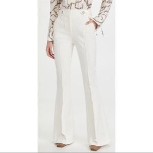 VERONICA BEARD Elsbury crepe flared pants In size 6
